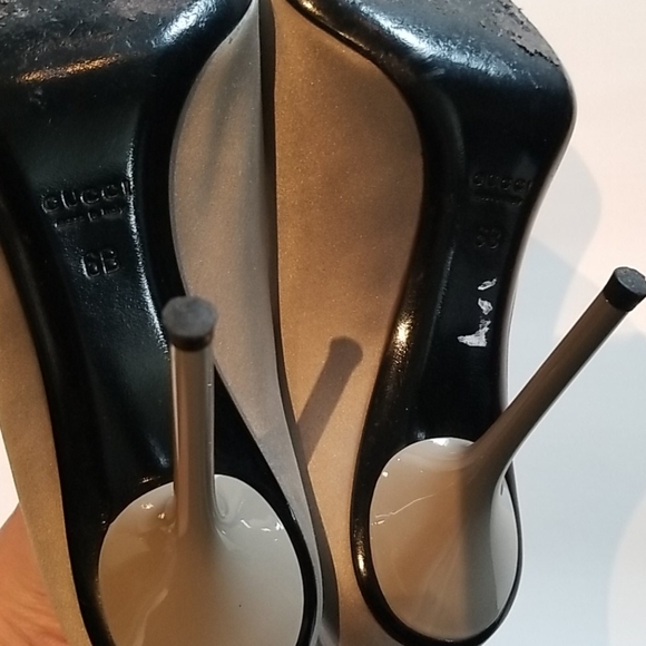 Gucci Horsebit Satin Peep Toe Pump Silver Sz 6 - Picture 6 of 7